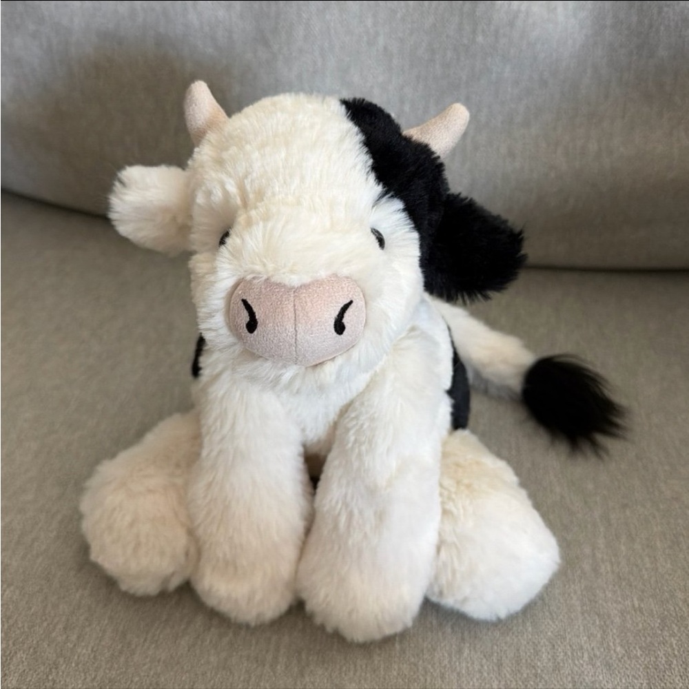 Jellycat Smudge Cow Brand new with tag medium size